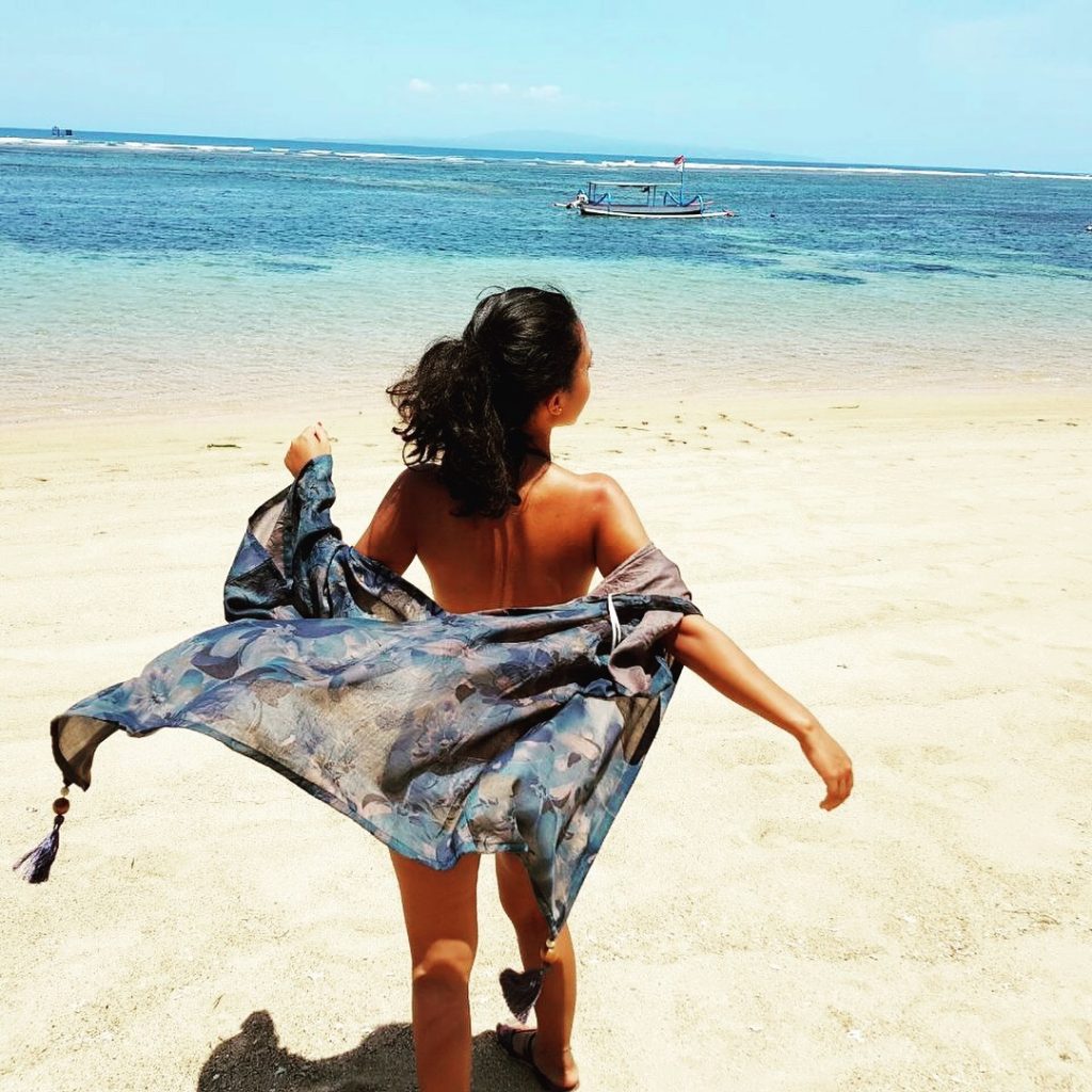 ootd pantai kimono