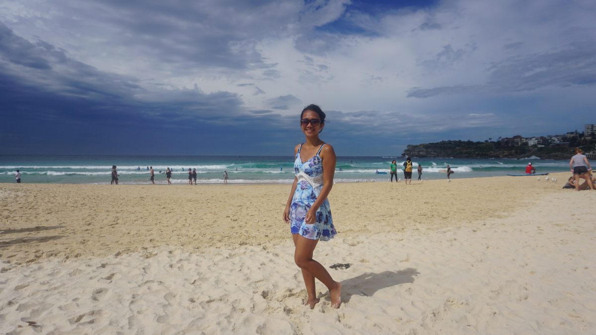 OOTD Pantai Ala Olivia - Traveling Aja Dulu!