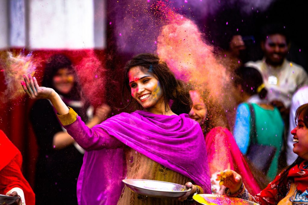 wisata india holy festival