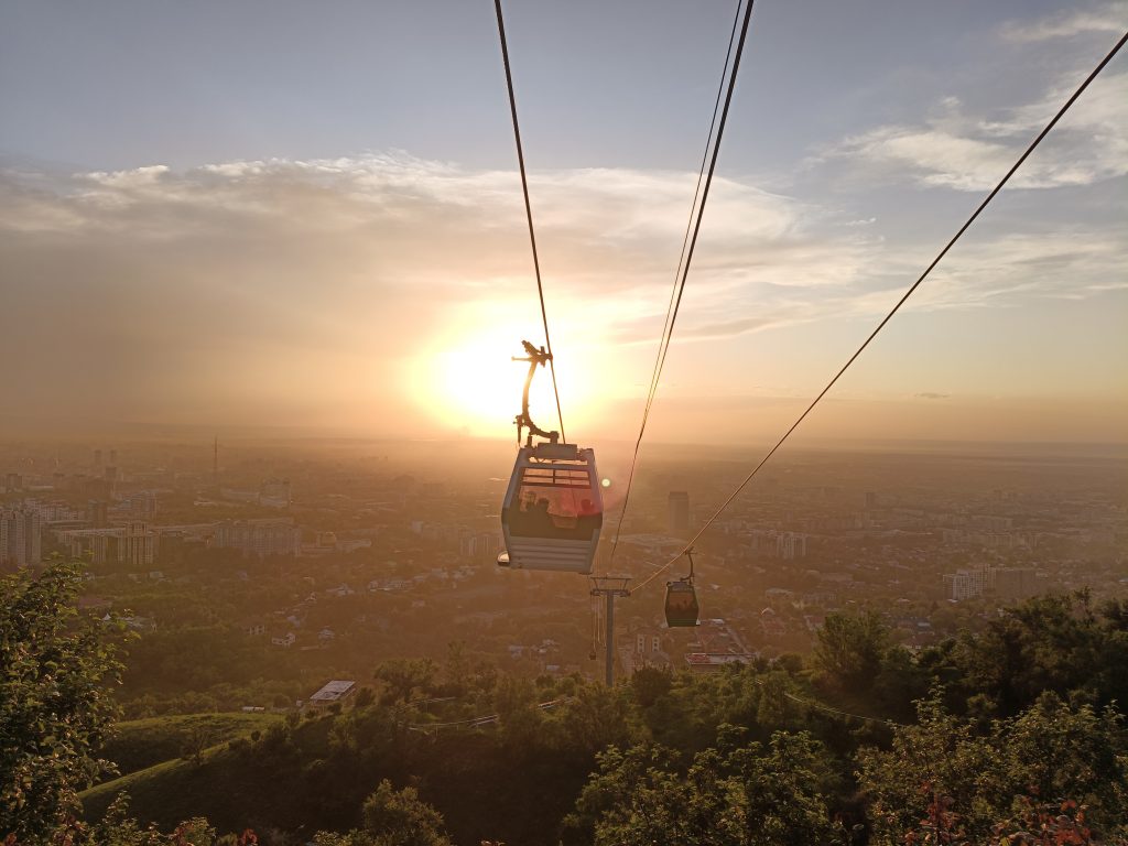  Kok Tobe Hill Gondola Cableway wisata kazahstan