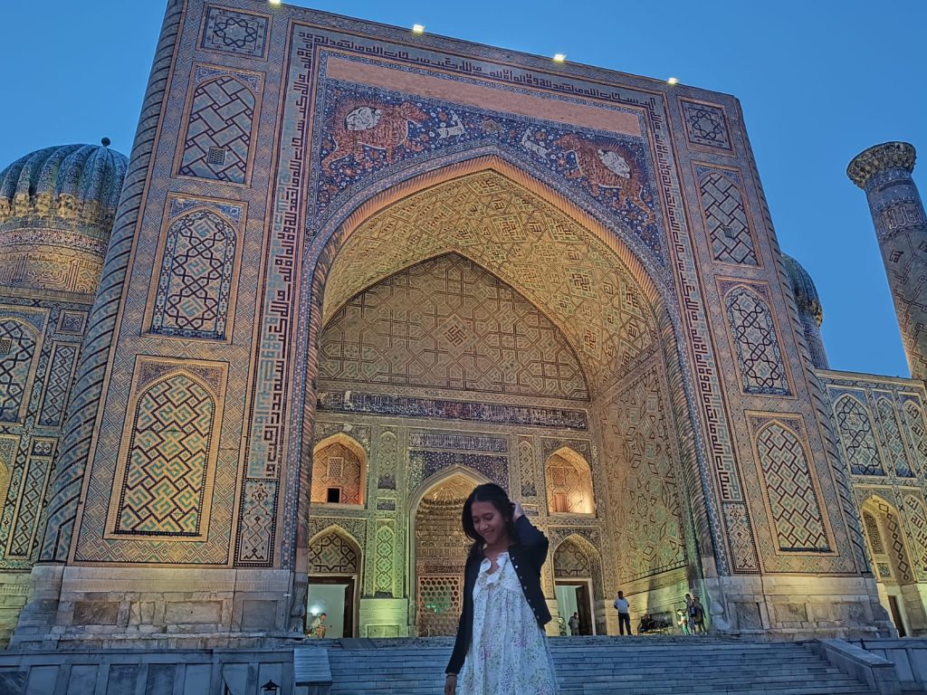 wisata bukhara uzbekistan